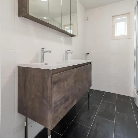 Het Witte - Heerlijk Aan Het Water Holiday home Ooltgensplaat