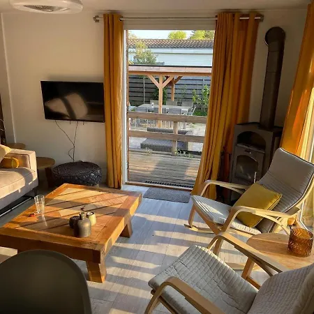 Het Witte - Heerlijk Aan Het Water * Ooltgensplaat